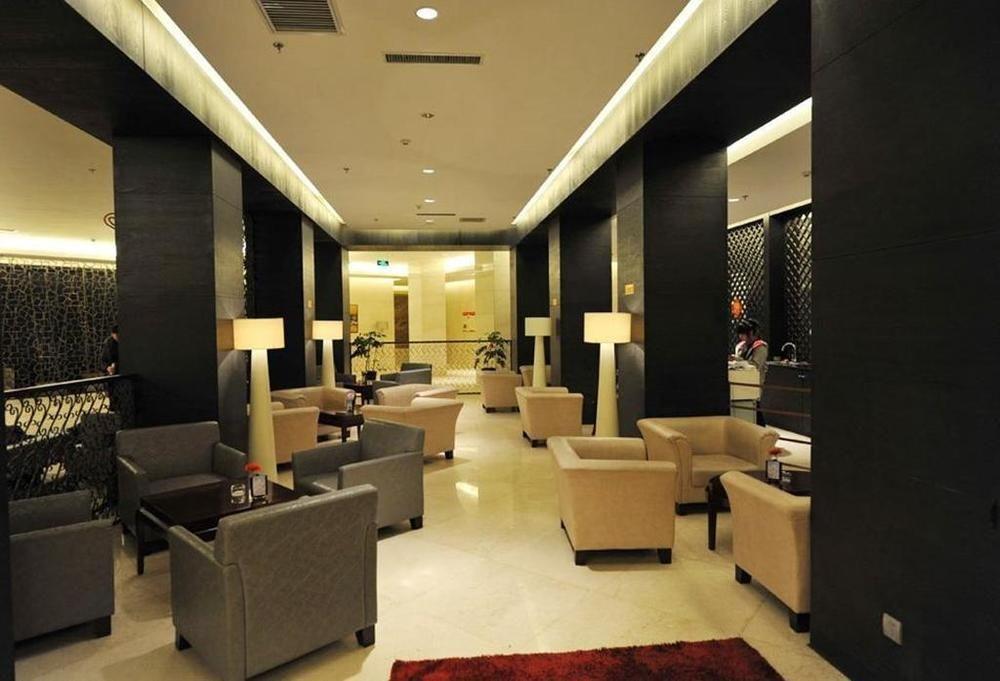 Changchun Ya Tai Hotel Exterior photo