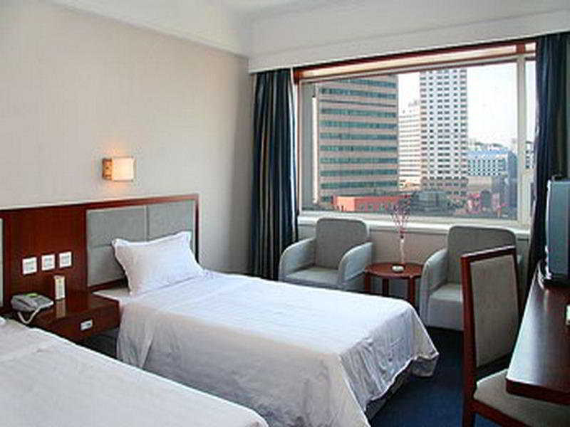 Changchun Ya Tai Hotel Exterior photo