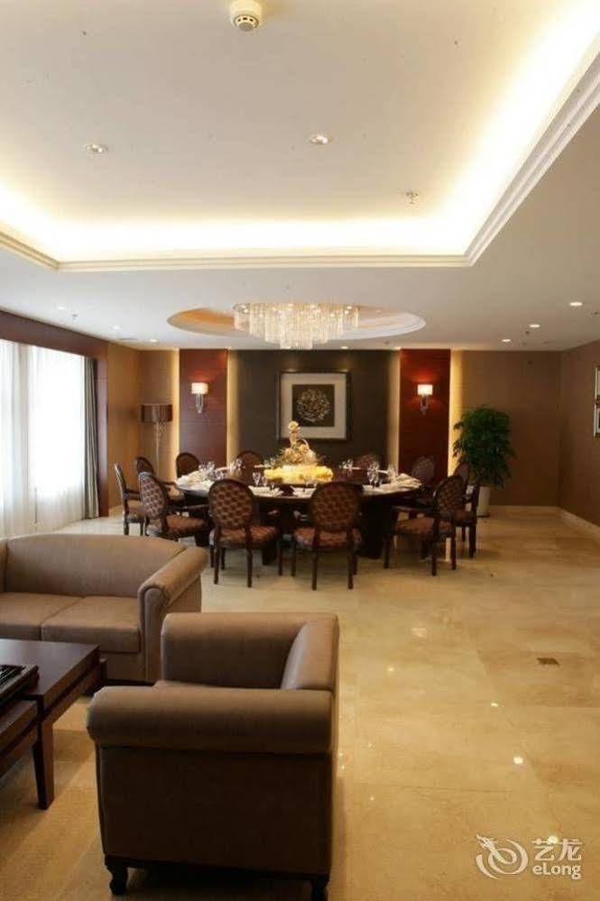 Changchun Ya Tai Hotel Exterior photo